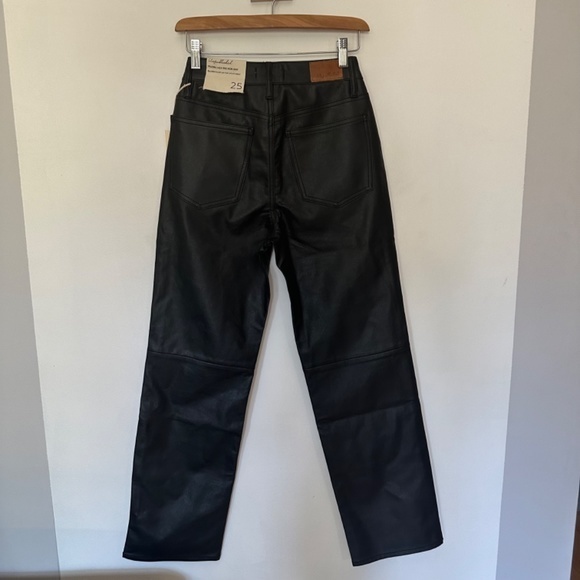Unpublished Paloma High Rise Mom Jean Vegan Black Leather size 25 NWT‎ - Picture 4 of 9
